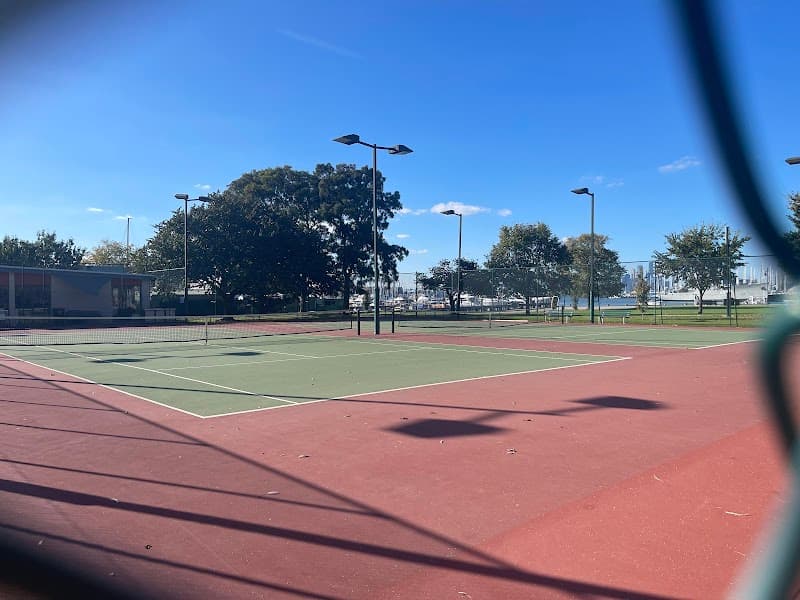 Liston Tennis Club