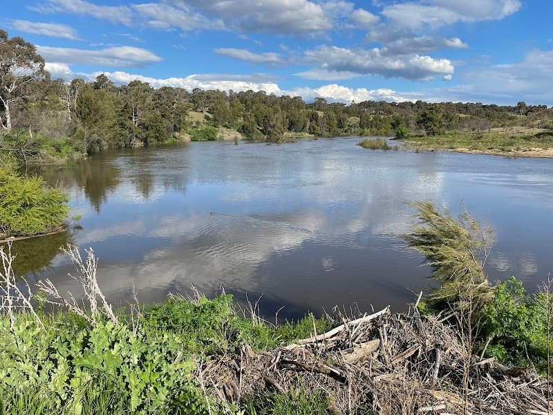 Murrumbidgee River Corridor โ Kayaking & Cycling