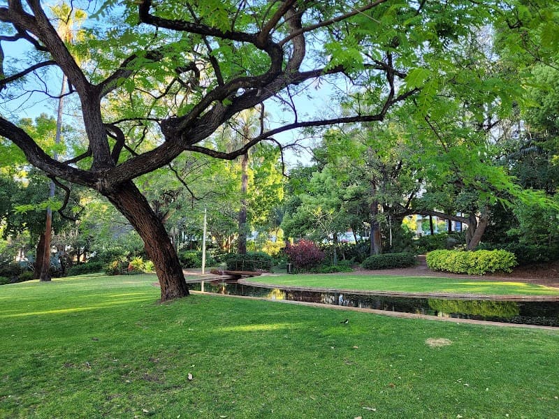 Harold Boas Gardens